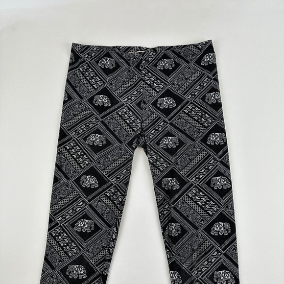 Hippie Rose Leggings Womens Medium Black White Elephants - Picture 1 of 9